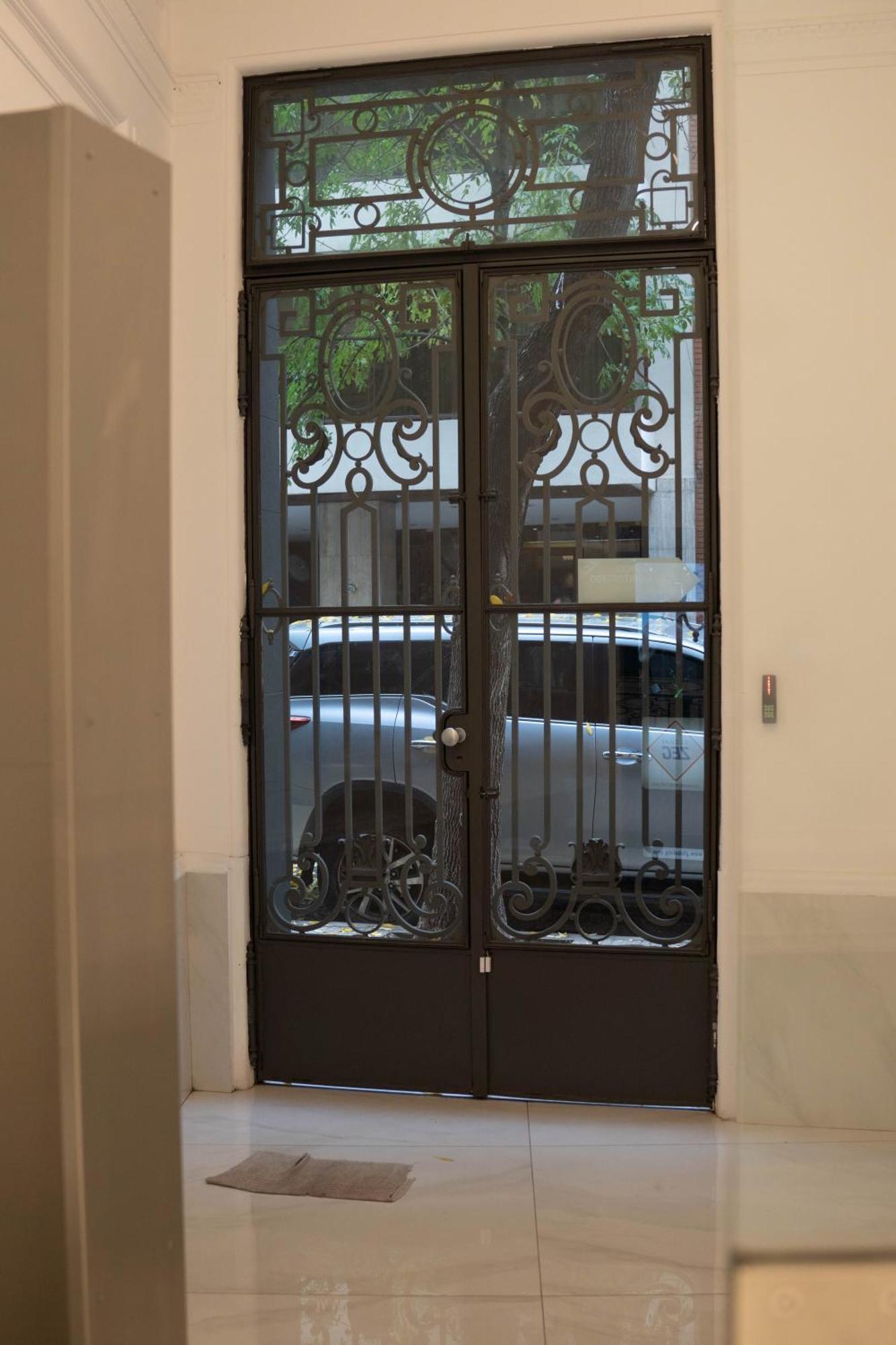 Vizion Juncal- Encanto Frances En El Corazon De Recoleta Buenos Aires Extérieur photo
